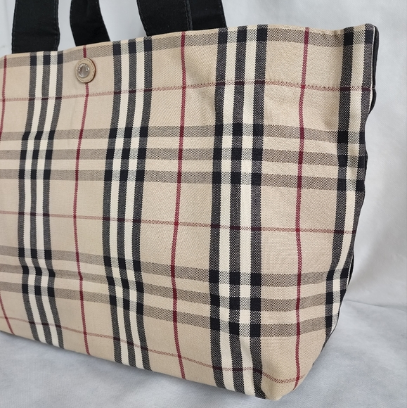 BURBERRY Nova Check Tote Bag - Picture 4 of 15